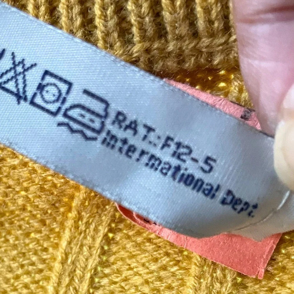 Bare Fox men’s 2XL crew neck patchwork sweater w/geometric designs & stitching. - Picture 6 of 7